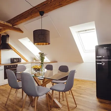 Drive Caffe شقة Trzin